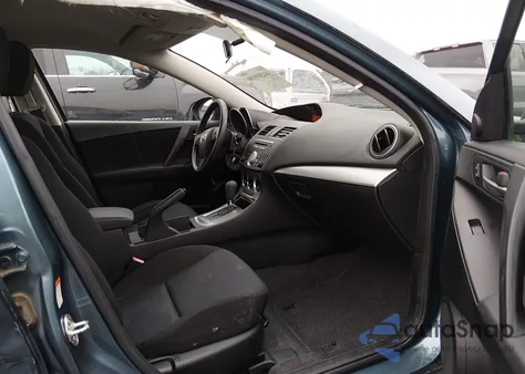 2011 Mazda Mazda3 I Touring z USA, uszkodzony, nr VIN JM1BL1VF1B1418910